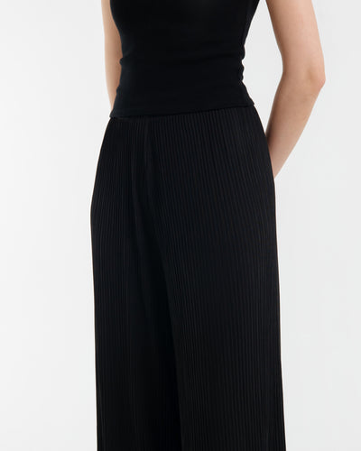 Black Easy Pleated Pants