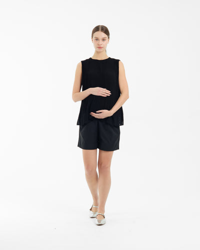 Black Capri Maternity Shorts
