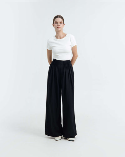 Black Plie Pants - Hellolilo