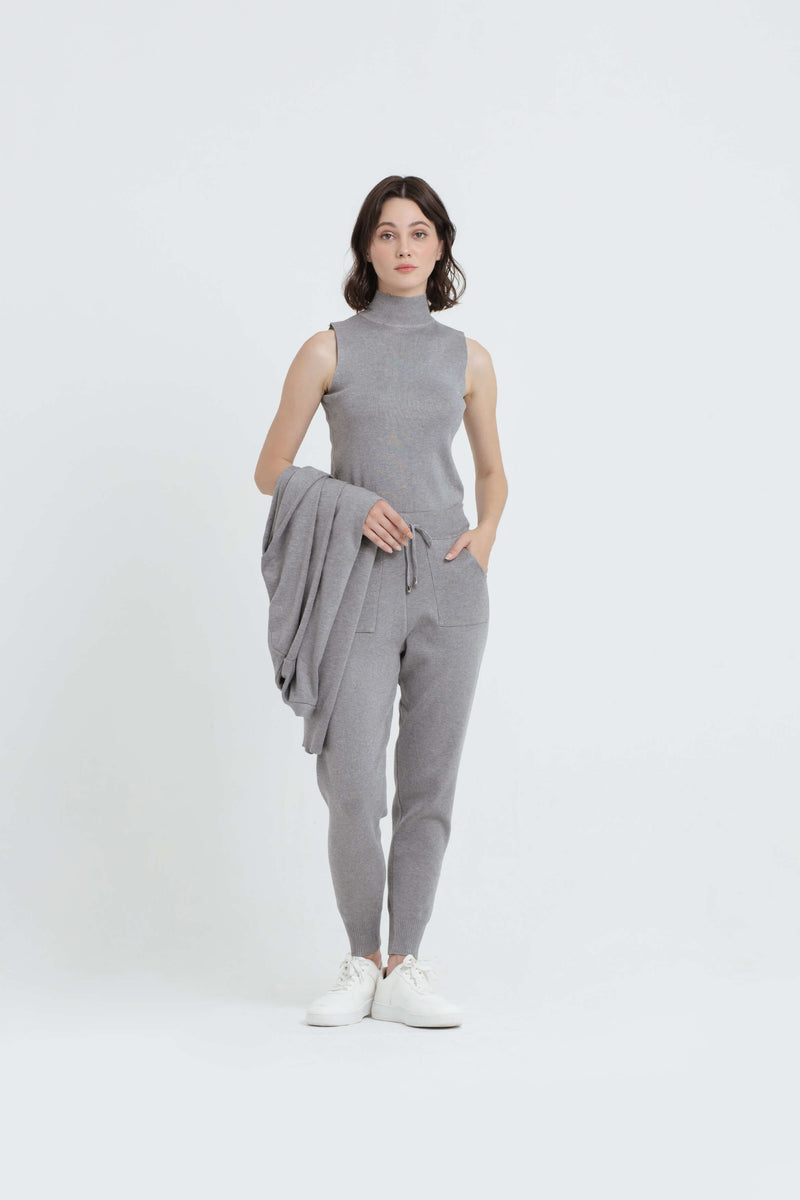 Grey Knit Winter Set Of 3 - Hellolilo