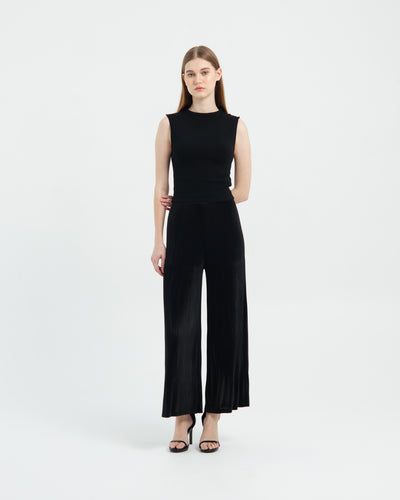Black Aria Pleated Pants