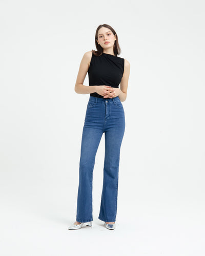 Medium Blue Elongating Flare Jeans