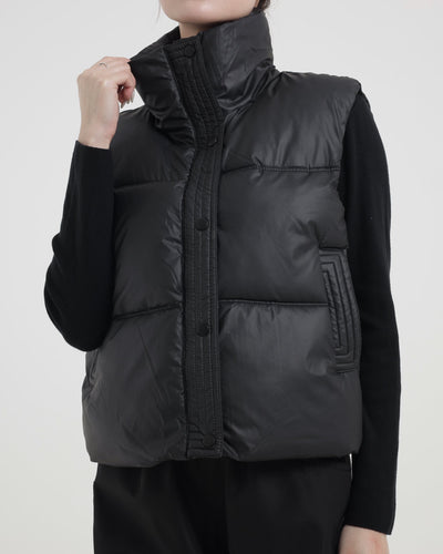 Black Winter Puffer Vest