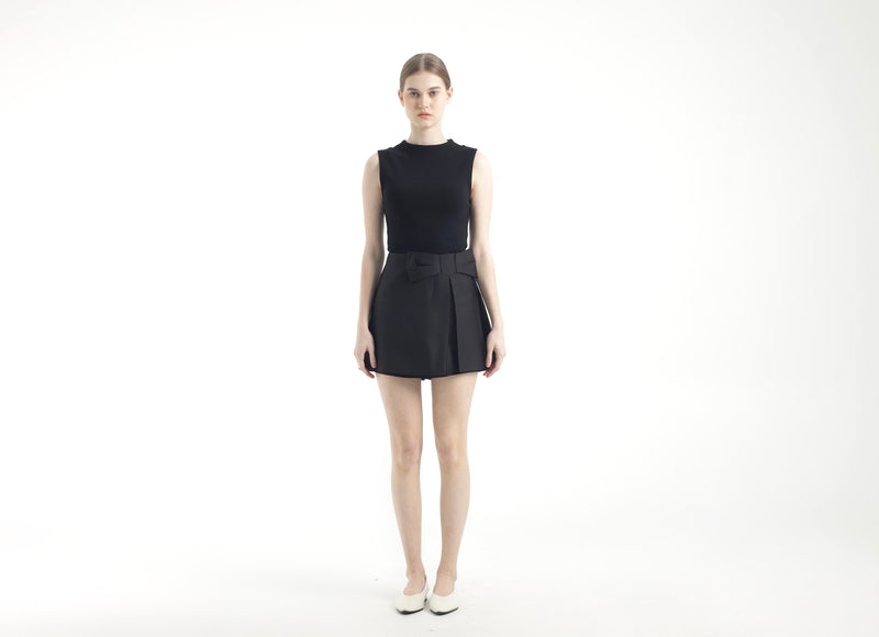 Black Bow Skorts