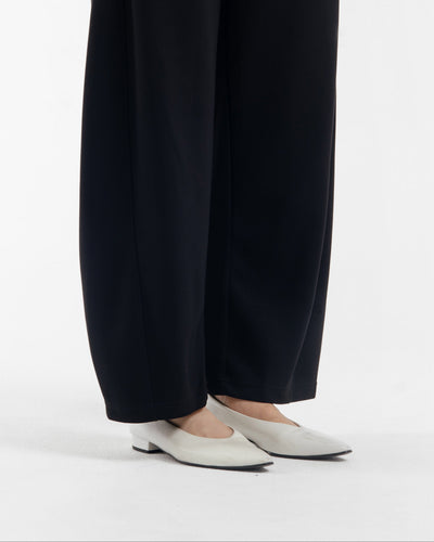 Black Bamboo Lyocell Hailey Barrel Pants