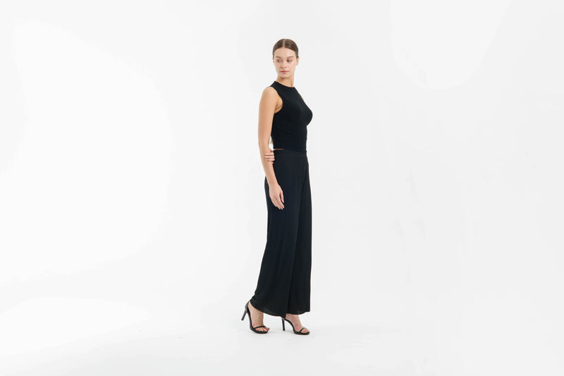 Black Easy Pleated Pants