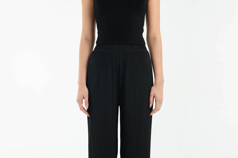 Black Easy Pleated Pants