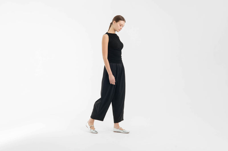Black Daily Barrel Pants