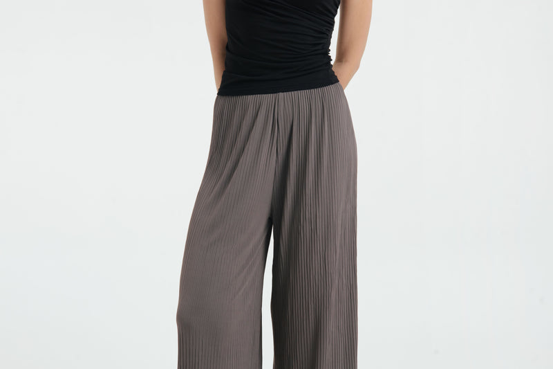 Grey Easy Pleated Pants
