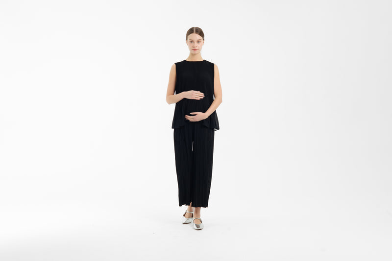 Pleated Maternity Pants