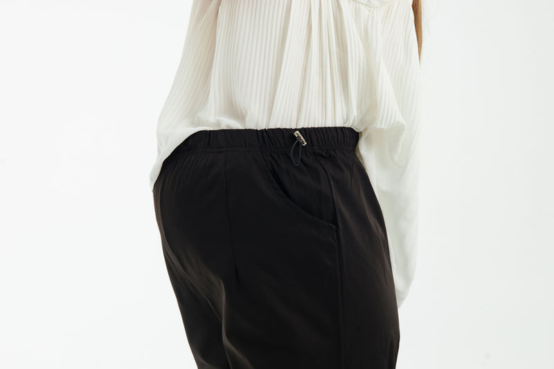 Black Capri Maternity Pants