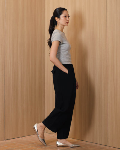Black Daily Barrel Jeans
