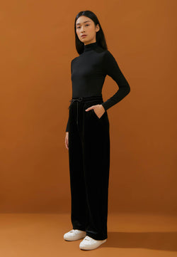 Black Velvet Winter Pants - Hellolilo