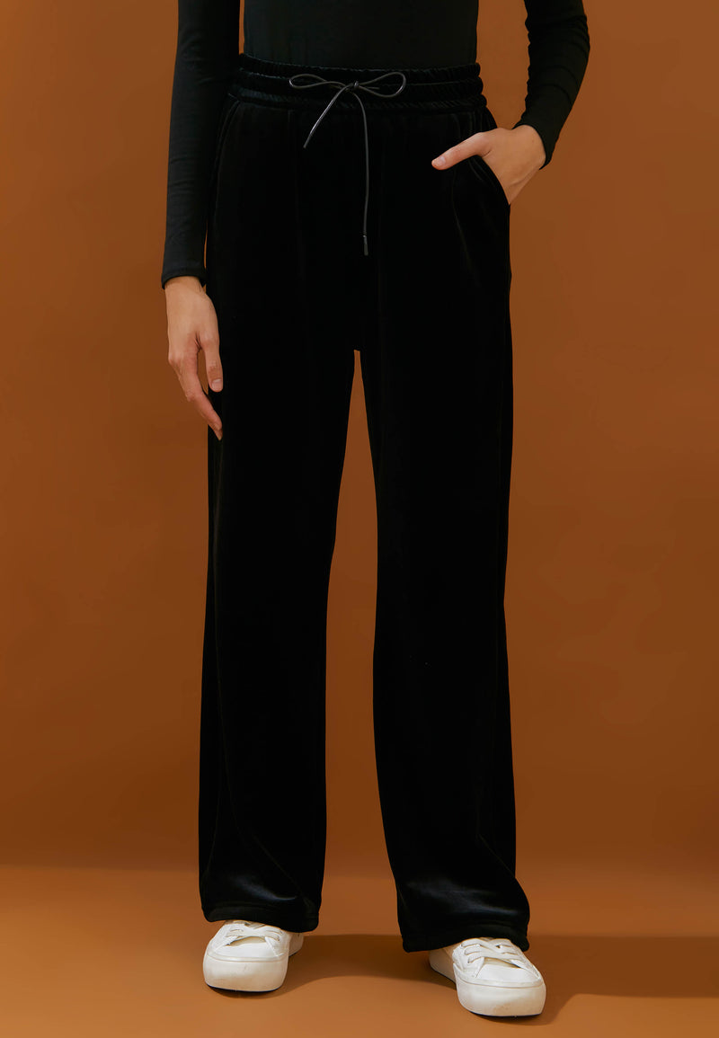 Black Velvet Winter Pants - Hellolilo