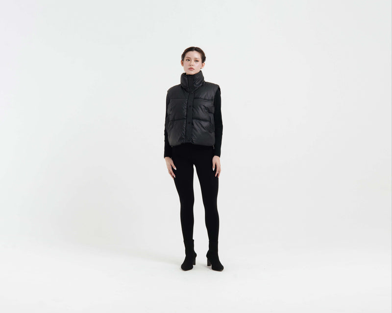 Black WInter Puffer Vest - Hellolilo