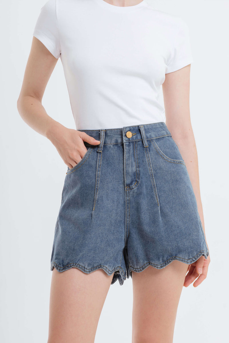 Defective Sale Scallop Denim Shorts - Hellolilo