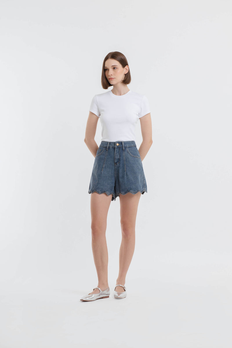 Defective Sale Scallop Denim Shorts - Hellolilo