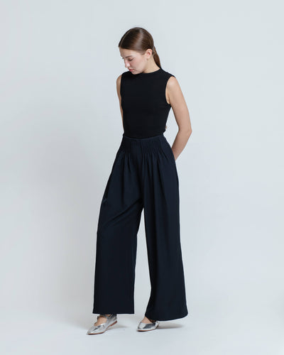 Navy Plie Pants - Hellolilo