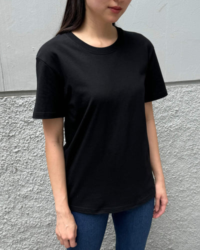 Sample Sale Basic T-Shirt - Hellolilo