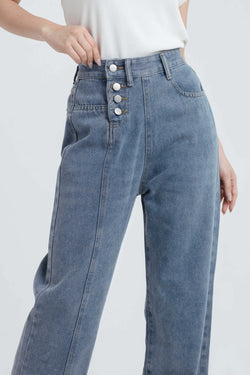 Side Buttons Loose Jeans - Hellolilo