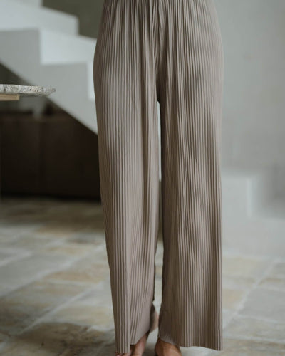 Taupe Easy Pleated Pants - Hellolilo