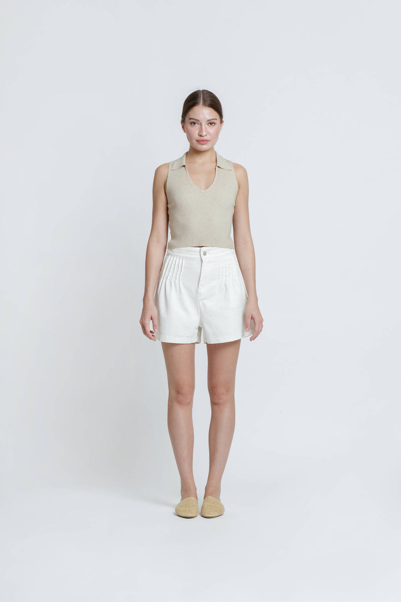 White Pleated Denim Shorts - Hellolilo