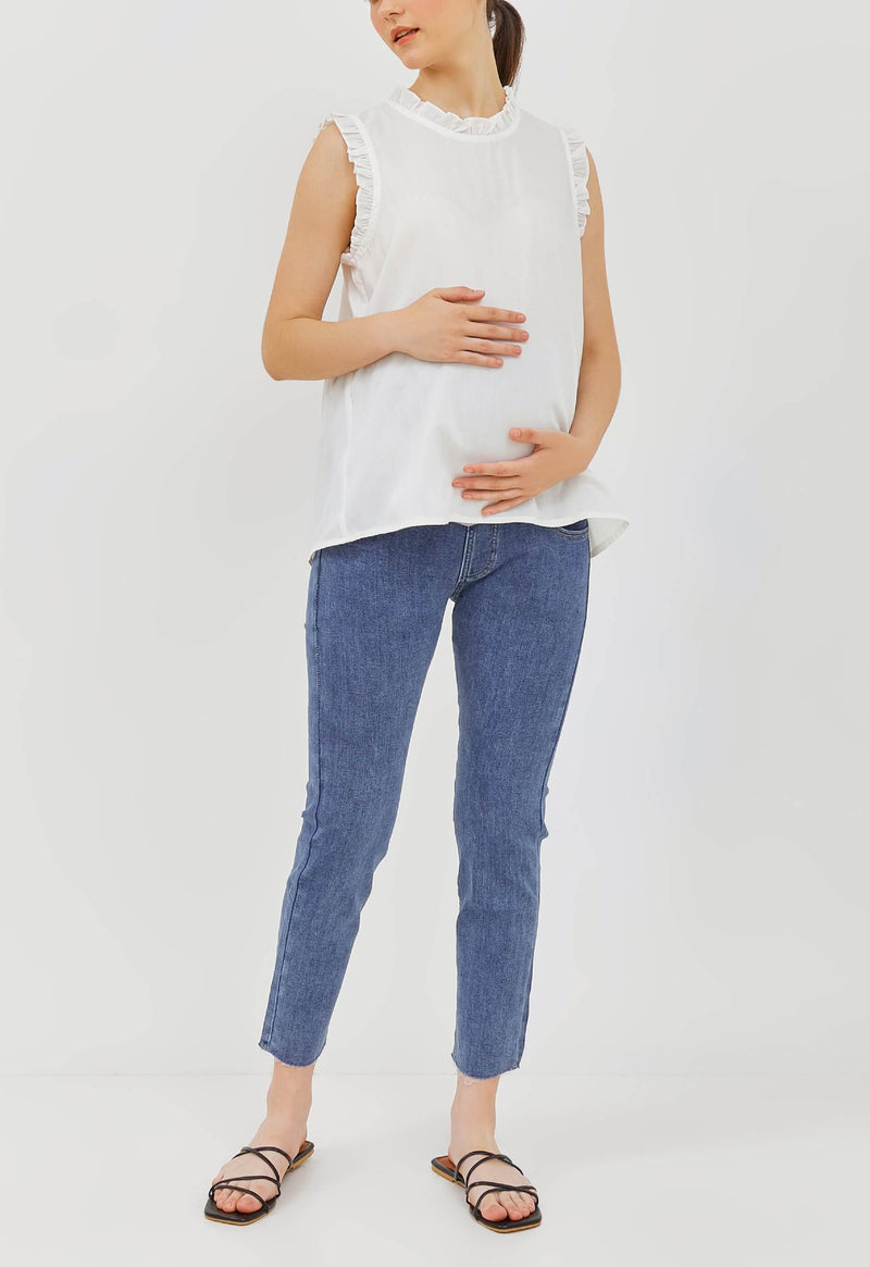 Essential Maternity Jeans - Hellolilo